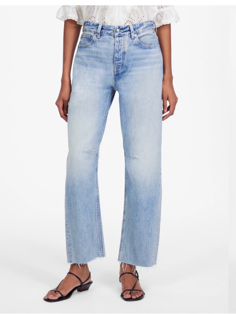 madewell the curvy darted barrel leg jean